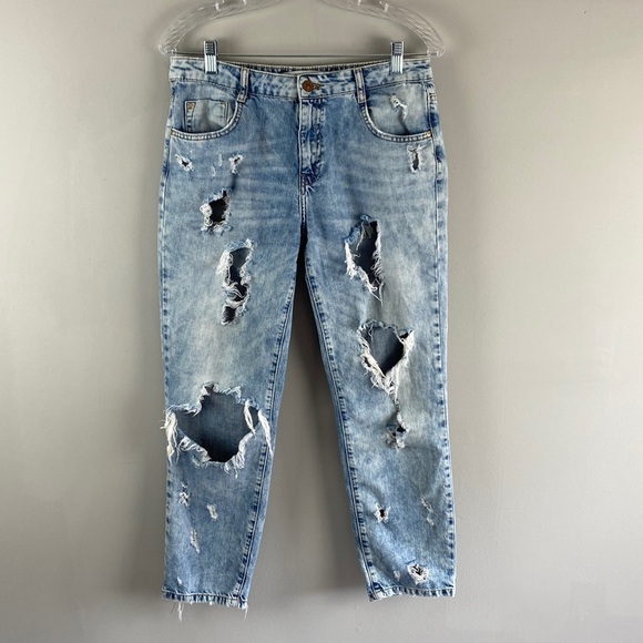 Zara Straight Leg Destroyed Jeans Size 6 - Picture 1 of 15